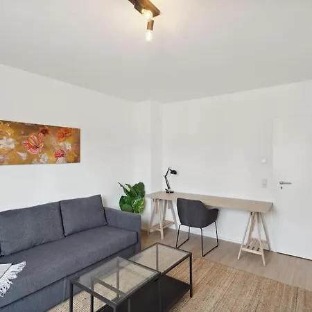 Apartment Modern And Stylish In Augsburg
